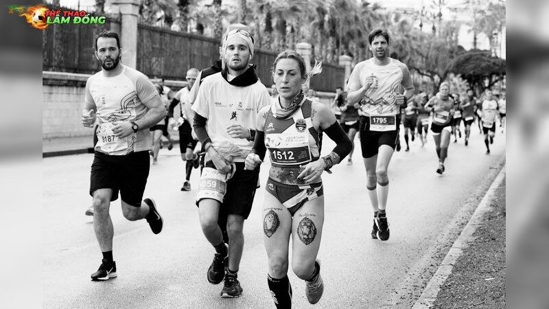 Bí quyết chữa đau gót chân khi chạy bộ