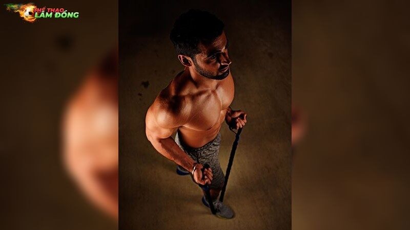 Cách khắc phục đau lưng khi squat