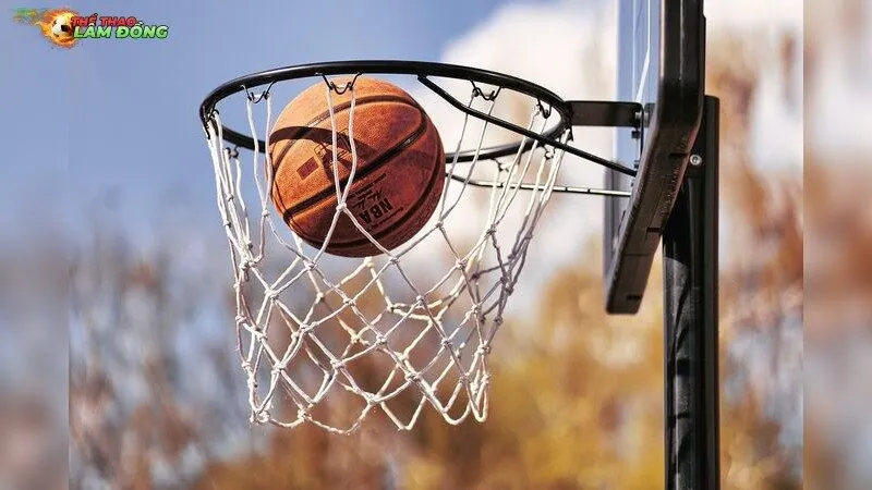 Nguyên Nhân Gây Căng Cơ Bắp Tay Khi Chơi Bóng Rổ