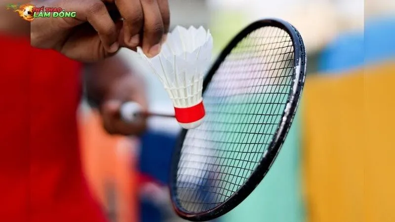 Chấn thương cổ tay khi chơi cầu lông – Khám phá cách phòng tránh và điều trị