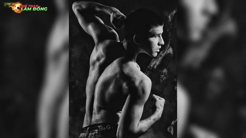 Đau lưng khi squat nguyên nhân và cách khắc phục