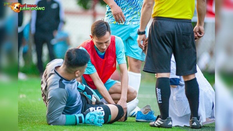 Phương pháp điều trị chấn thương dây chằng đầu gối